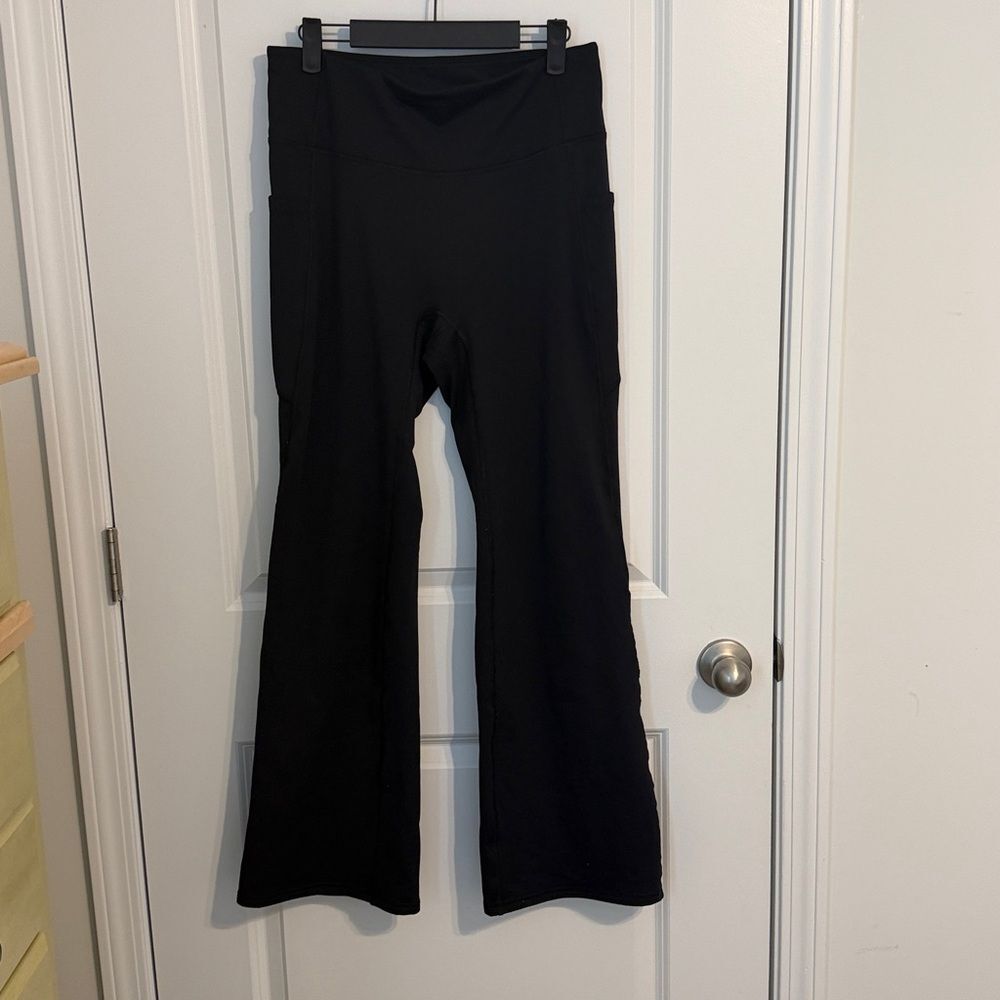 Black Straight Leg Women's Pants